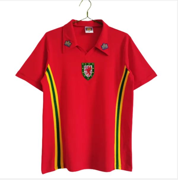 Retro  Wales Home Jersey Mens 1976/79