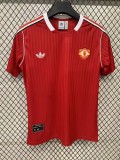 Mens  Manchester United retro T-shirt red  2526