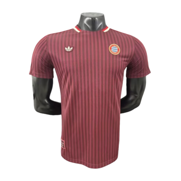 Mens Bayern Munich red Retro soccer Jersey