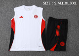 2025-26 Mens Bayern Munich white Vest short training  D2558#
