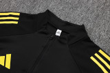 KIDS  Manchester United black Half-pull Training suit  2526
