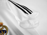 2005/06 Real Madrid Retro Home soccer Jersey