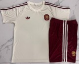 2026-27 Spain beige training Short suit J26040#