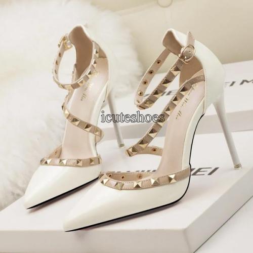 Simple Sexy Nightclub Stiletto Heels Shallow Mouth Pointed Rivet Hollow Shoes