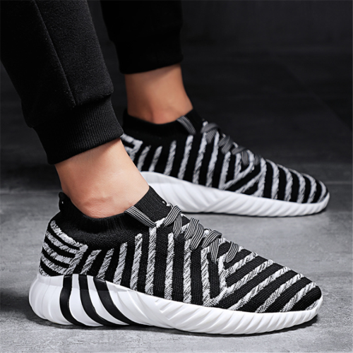 Men's casual breathable mesh sneakers sport shoes