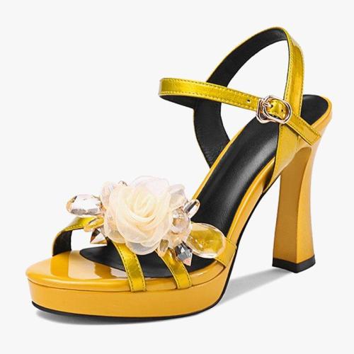 Elegant Rhinestone Flower Spool Heel Party Shoes