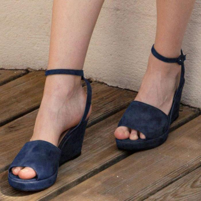 Plus Size Leather Peep Toe Wedge Buckle Sandals