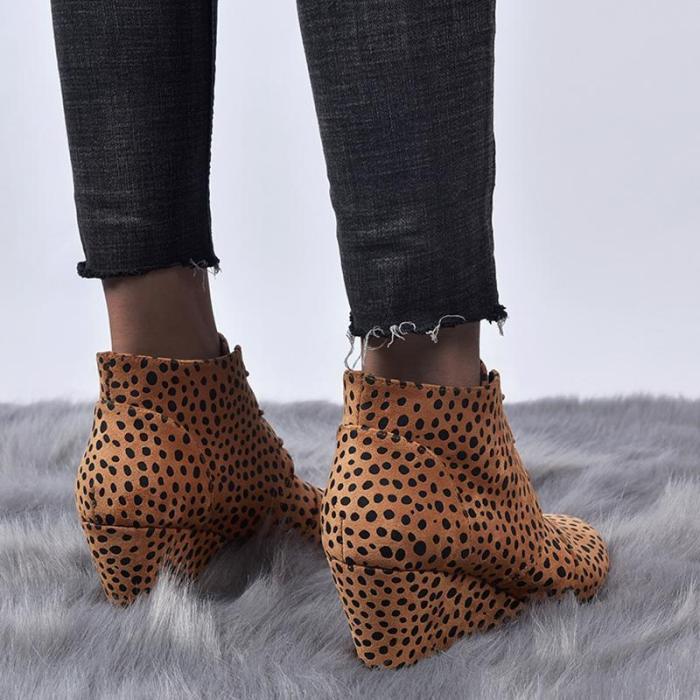 Leopard/Solid Front Lace-up Wedge Heel Boots