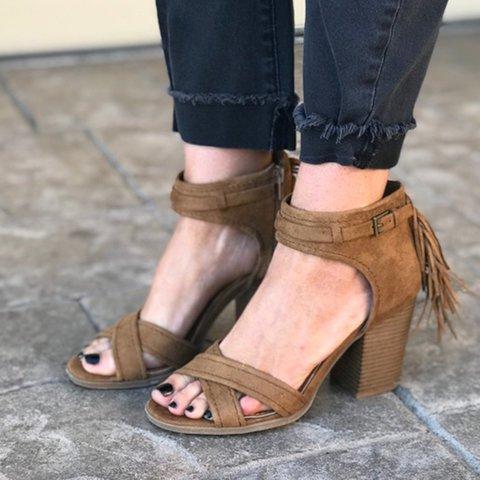Brown Fringe Buckle Cross-Band High Chunkt Sandals