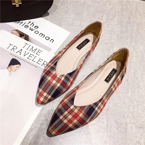 Shallow Plaid Pointed Flat Sole Shoes