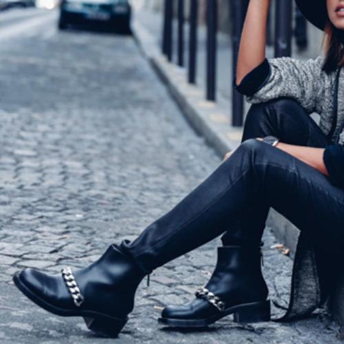 Women's fashion black chain decorative Martin boots