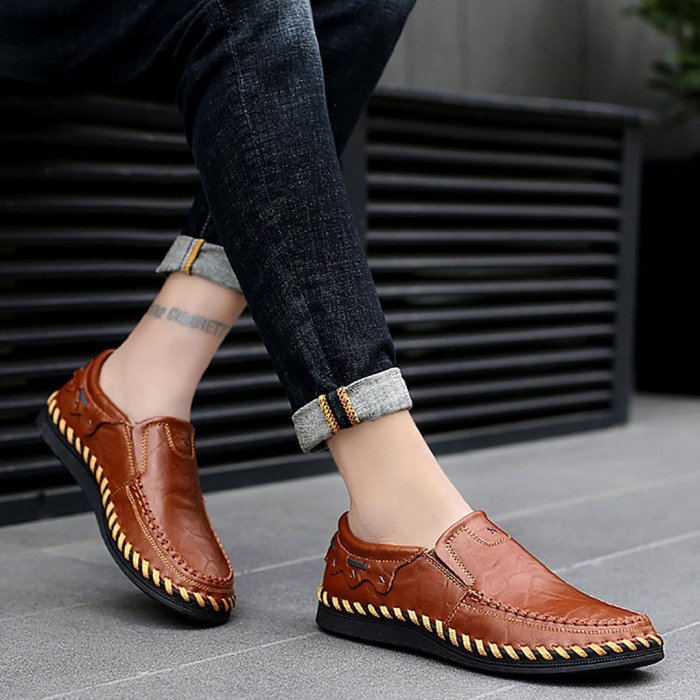 Low Size Leather Breathable Soft Bottom Casual Shoes