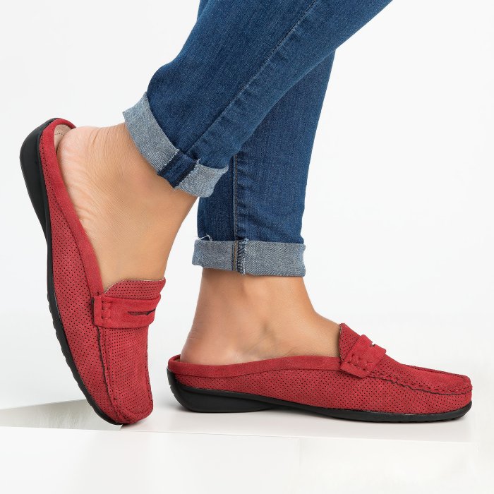 Perforated Loafers Flats - Red