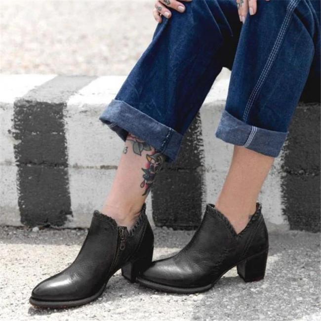 Women's Vintage Solid Color Side Zipper Thick Boots