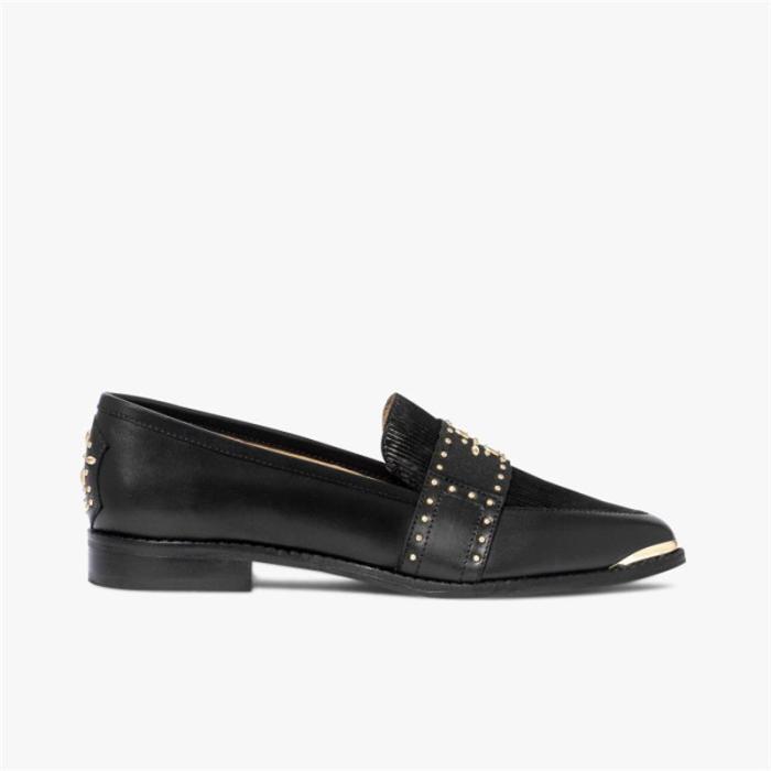 Fashion studded casual shoes