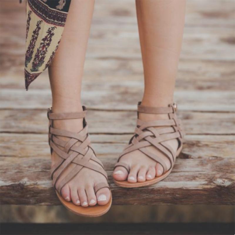 buckle strap flat heel sandals