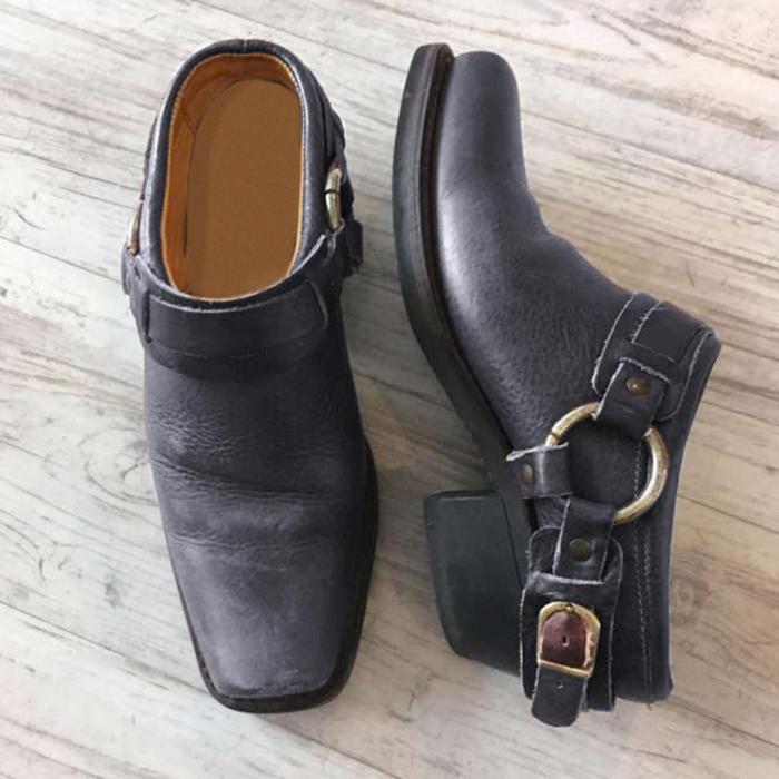 Metal buckle square head shoes