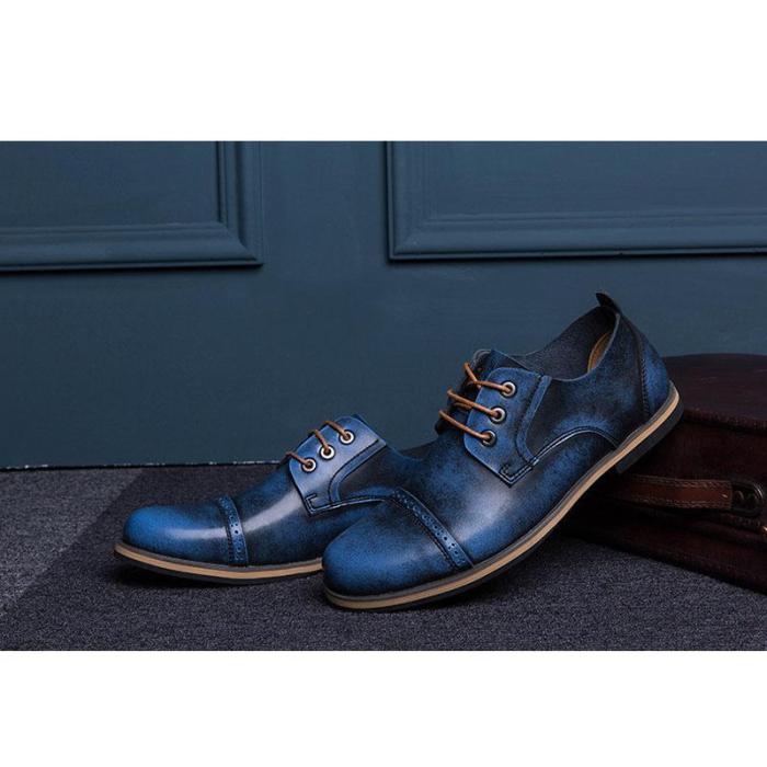 Casual vintage men's shoes leather Martin shoes