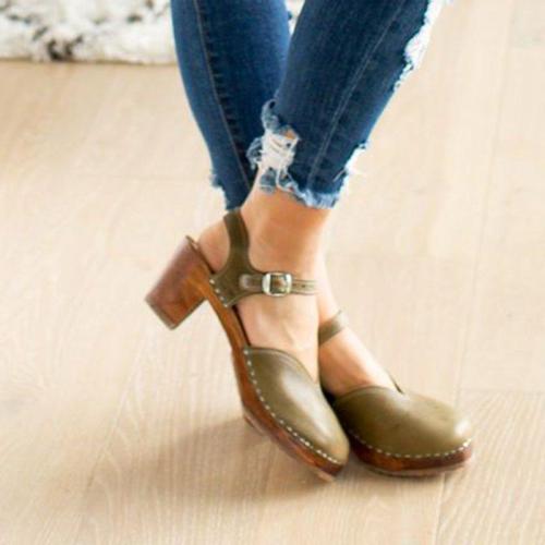 Retro Buckle Chunky Hollow Mary Jane Shoes