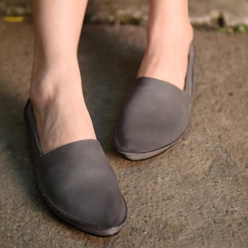 New Loafers Women Shoes Soft Sole Pig Leather Casual Flats Handmade Leather Shoes Lady