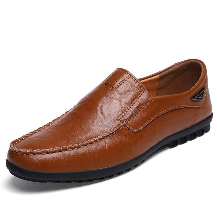 Leather Men Casual Shoes Mens Loafers Breathable Slip on Italian Driving Shoes Plus Size