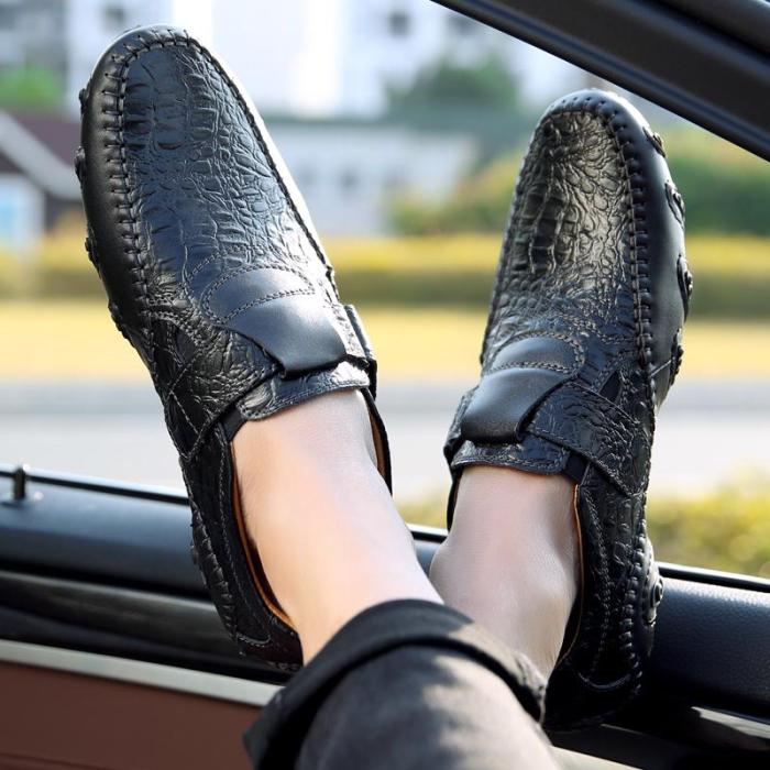 Handmade Genuine Leather Mens Shoes Casual Brand Italian Men Loafers Fashion Driving Shoes Slip on