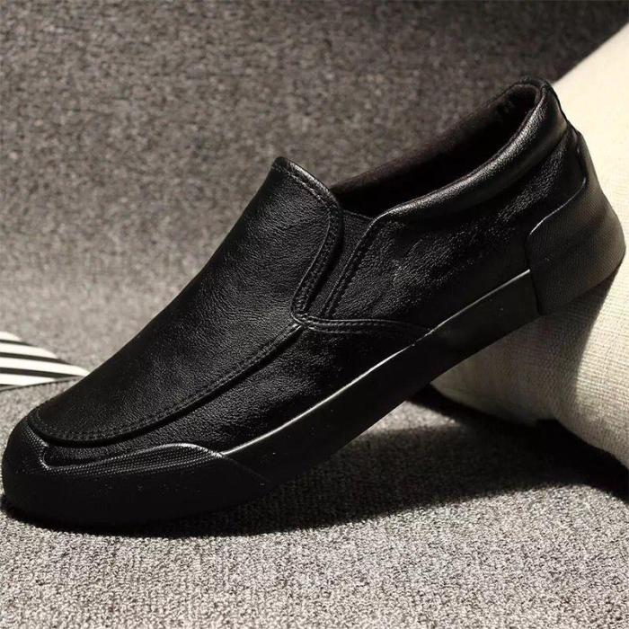 2020 New Men's Vulcanize Shoes Lazy Tide Simple Casual Leather Shoes Men's Loafer Shoes Designer Slip-On Sneakers