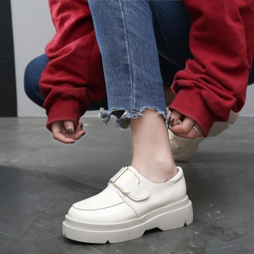 Shoes Women's New Fashion Buckle In Spring Leather Shoes