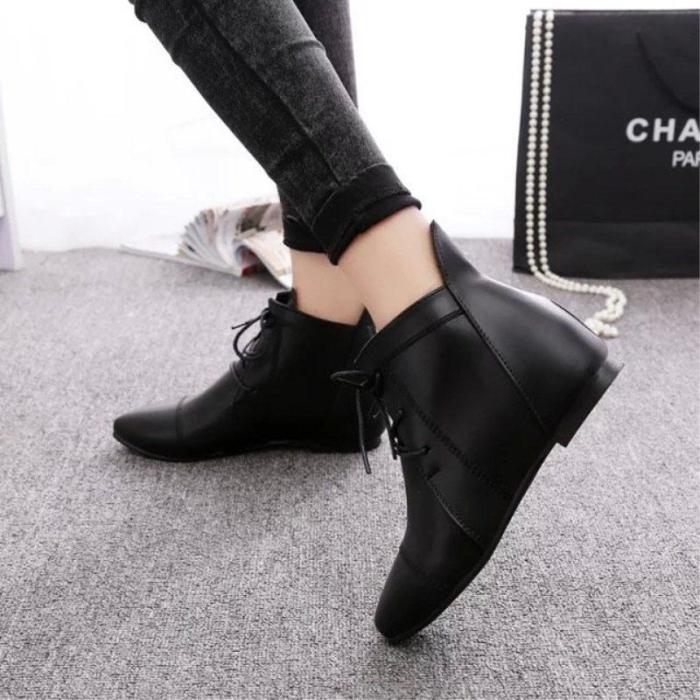 Women's Casual Pointed Toe Flat Boots