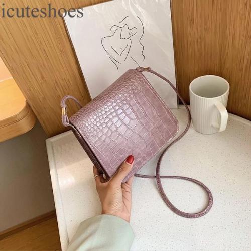 Leather Vintage Crossbody Bags for Women New Luxury Handbags Sac A Main Chain Mini Women's Shoulder Bag