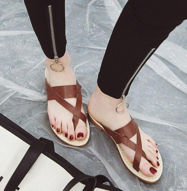 Summer Casual Women's Flat Slippers Pu Leather Comfortable Beach Shoes