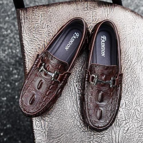 Genuine Leather Loafers Mens Luxury Slip on Casual Driving Shoes with Fur Warm Shoes Men Boat Shoes