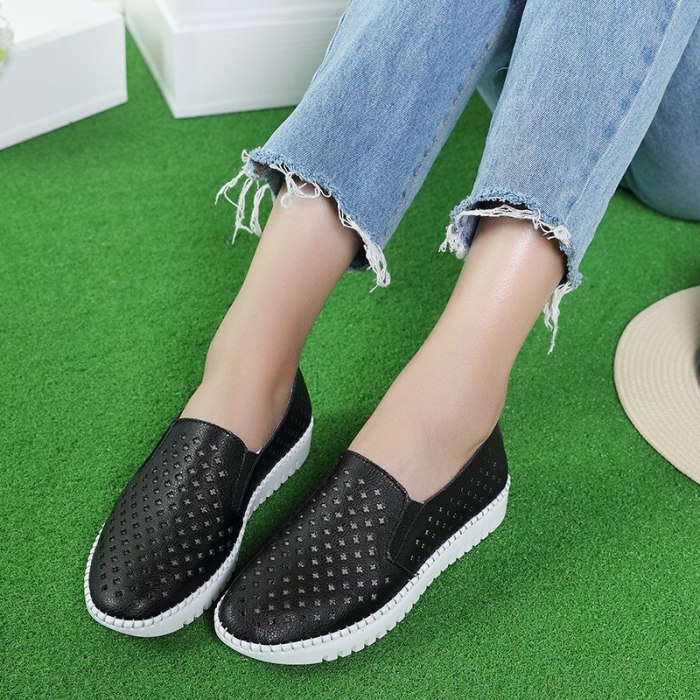 Summer Women Flats Shoes Woman Genuine Leather Loafers Slip On Ballet Flats Breathable Walking White Sneakers
