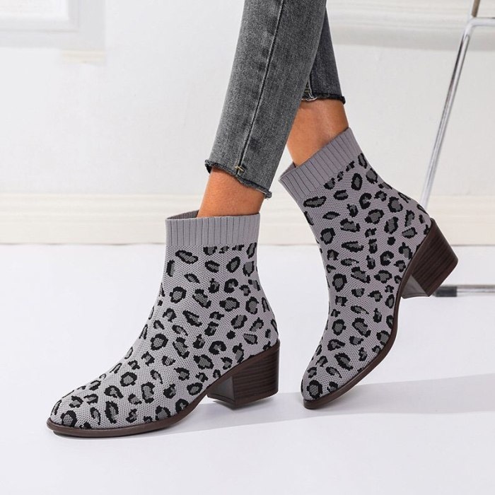 Women Ankle  Leopard Print Pointed Square Low Heel   Fashion Trend Shoes