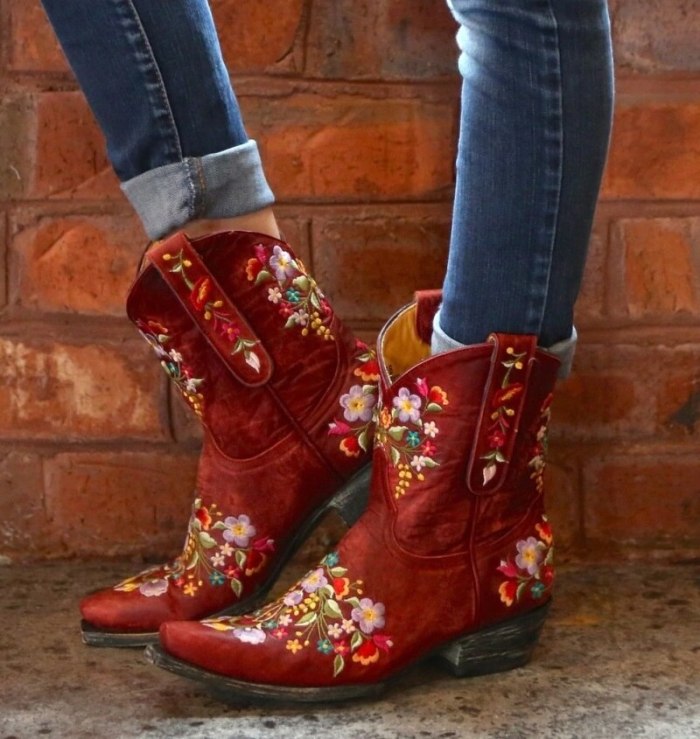 Cowboy Ankle Boots Mid-Calf Wedge Mid Heels Vintage Retro Casual Women Boots