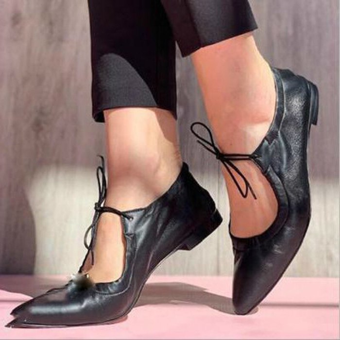 Women Flats Shoes Woman Plus Size Lace Up Pointed Toe PU Leather Shoe