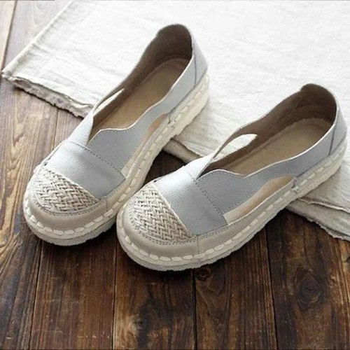 Women Plus Size PU Leather Round Toe Flats & Loafers