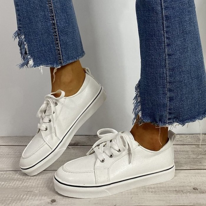 Women Casual Lace Up Plus Size Sneakers