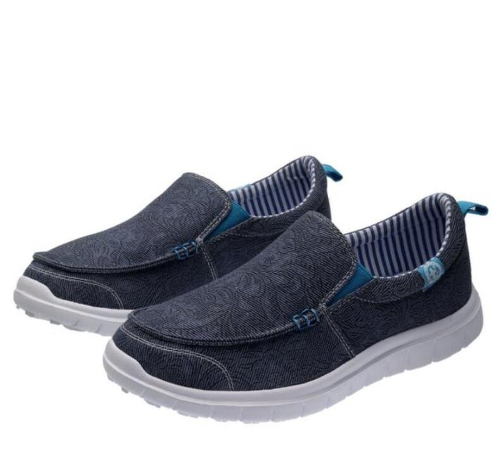 Women Slip On Casual Canvas Flats & Loafers
