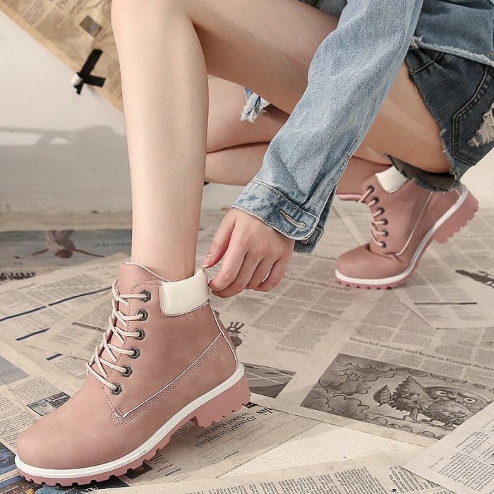 Women Ankle Boots Booties Low Heels PU Leather Plus Size Lace Up Casual Shoes