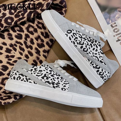 Women's Flats Shoes Leopard Vulcanized Shoes Ladies Casual Lace Up Canvas Shoe Fashion Female Sneakers