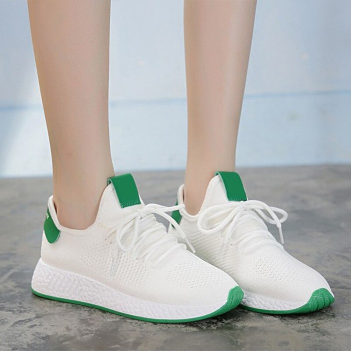 Mesh Vulcanized Shoes Women's Non-slip Ladies Lace Up Breathable Sneakers Female Flats Footwear Woman Lightweight Fashion 2021