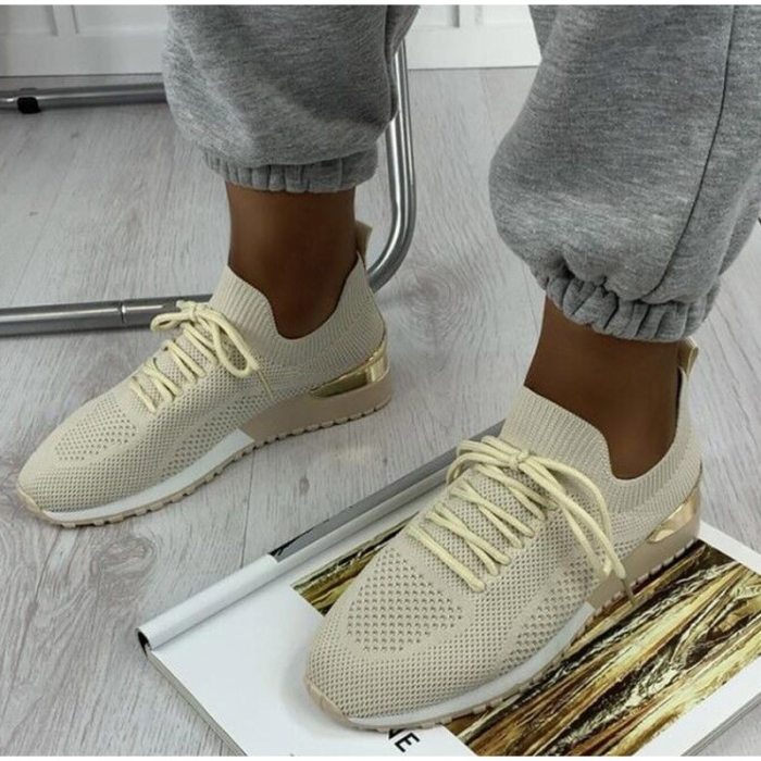 Casual Women Sneakers Knitted Breathable Light Running Shoes Plus Size Solid Ladies Shoes Comfortable Summer Female Flat Shoes