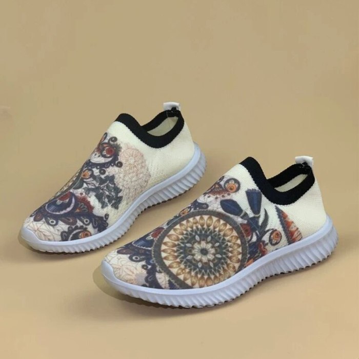 Spring Sneakers For Women 2021 New Stretch Knitted Ladies Vulcanized Shoes Non-slip Casual Printed Running Female Shoes Comfort
