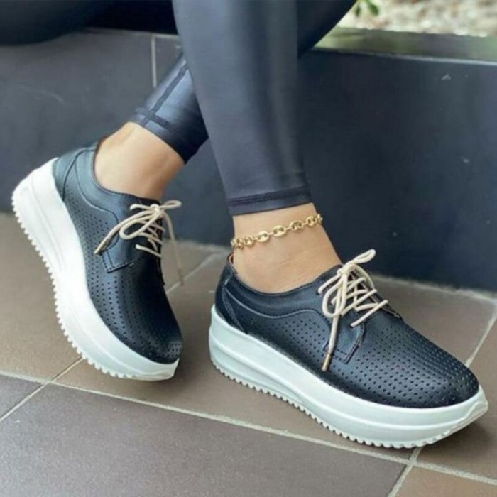 Women's Sneakers Hollow Out Breathable Casual Summer Vulcanized Shoes Platform Ladies Lace up Thick Heels Female Footwear 2021
