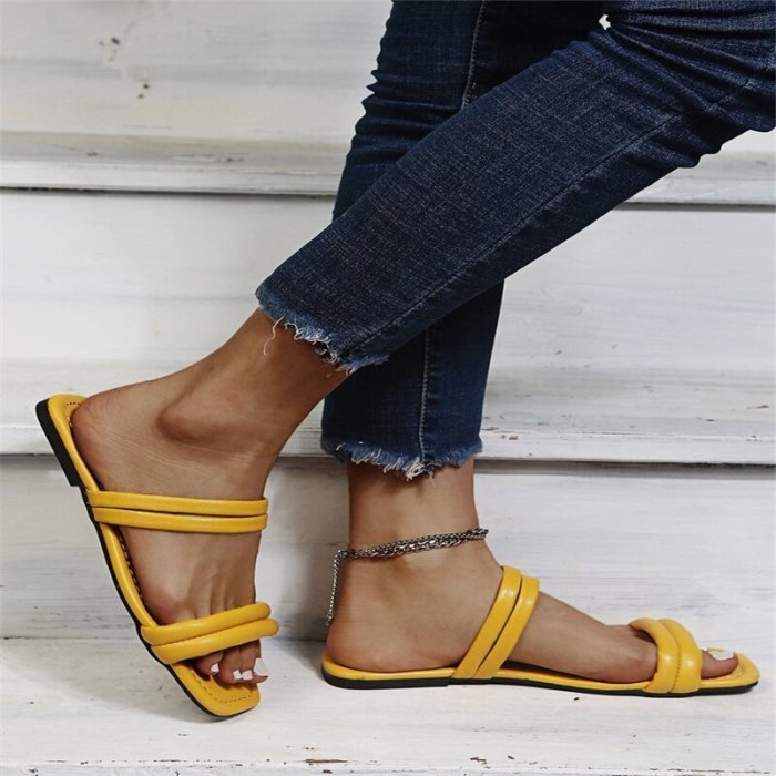 New Ladies Sandals Summer Sexy Flat Bottom Comfortable Casual Shoes Cross Ankle Strap Open Toe Women Sandals  Shoes for Women