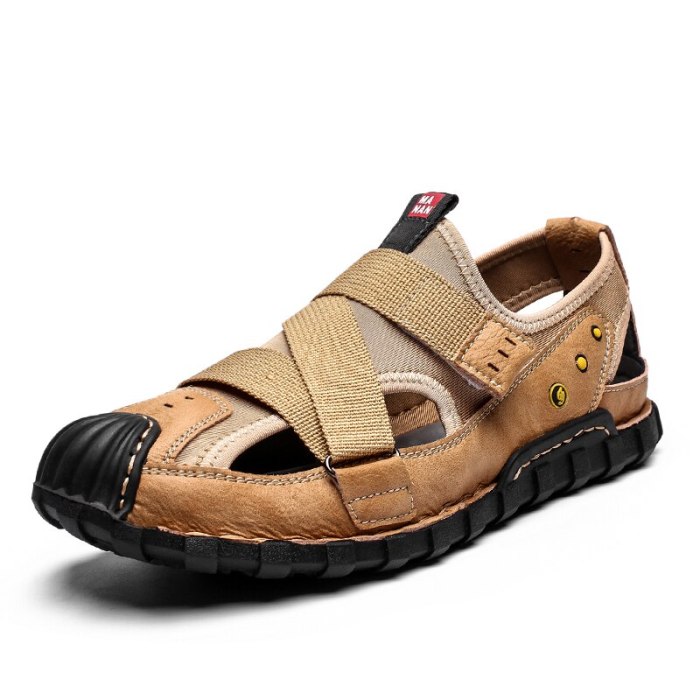 Hot Sale Sandal Shoes Men Leather Breathable Sandles Men's Summer Male Shoes Zapatillas Hombre Chaussure Homme Size 44 Promotion