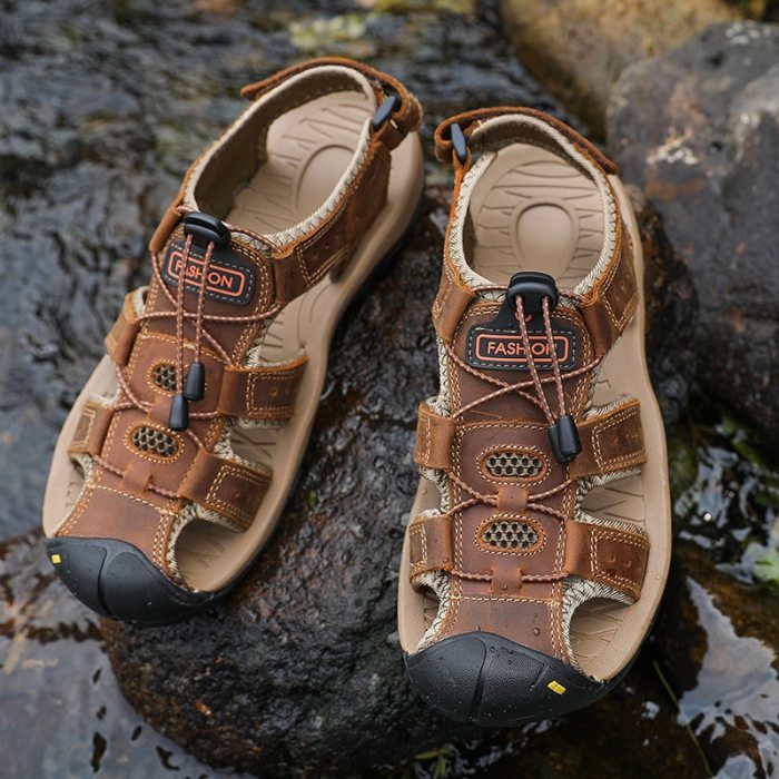 Summer Men's Breathable Sandals Women Beach Casual Shoes Thick Sole Closed Toe Aqua Shoes for Hiking Fishing