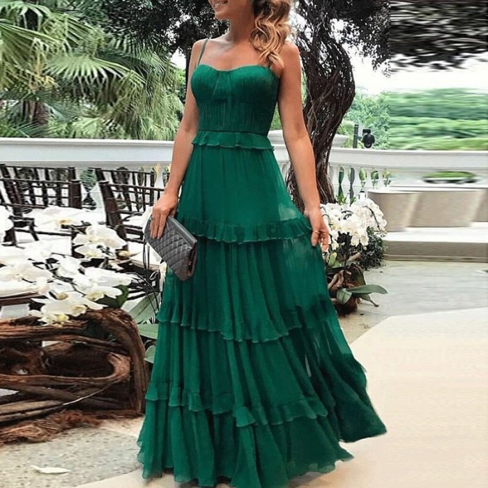 Women's Vintage Backless Solid Sleeveless Sexy Party Dresses