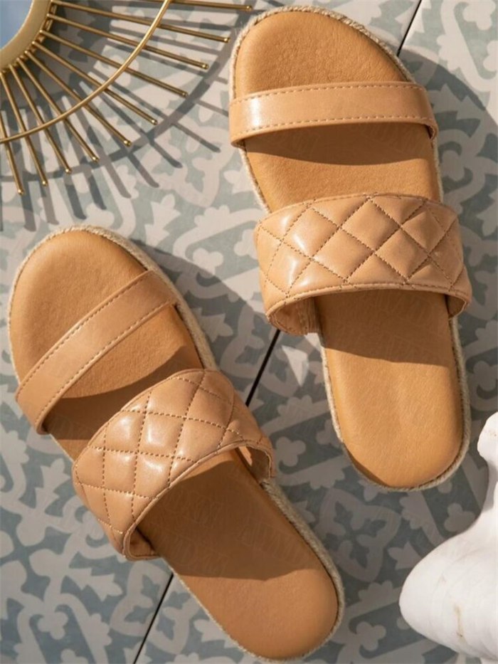 Summer Women's Slippers Women Shoes 2021 New Flat Sandals Women Casual Comfort Beach Shoes Female Flip Flops Designer Slides Hot